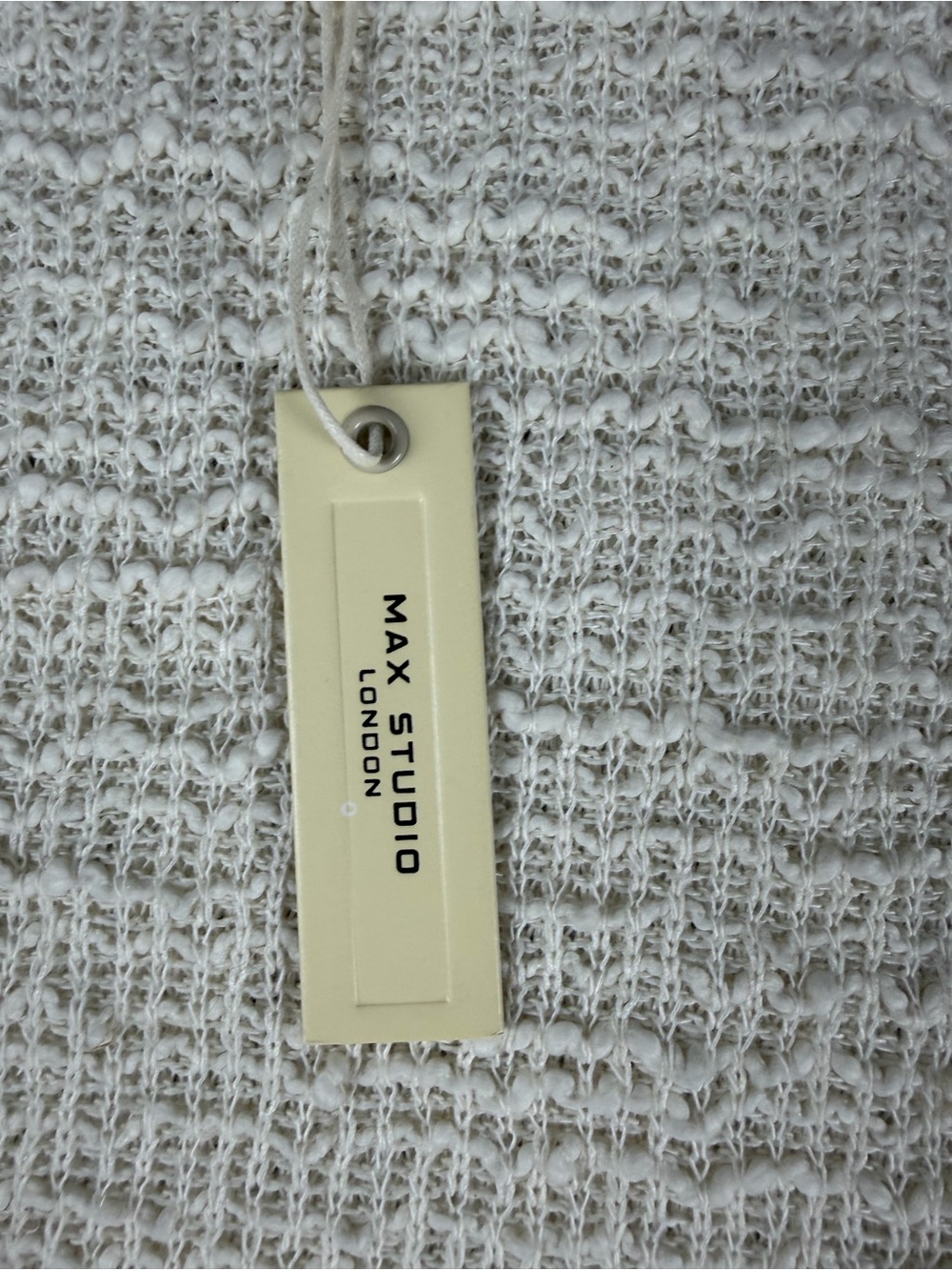 NWT Max studio Womens Cream Sleeveless Blouse Size XL - Picture 4 of 8
